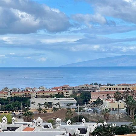 Villa Parque Del Conde, Ocean View アデヘ エクステリア 写真