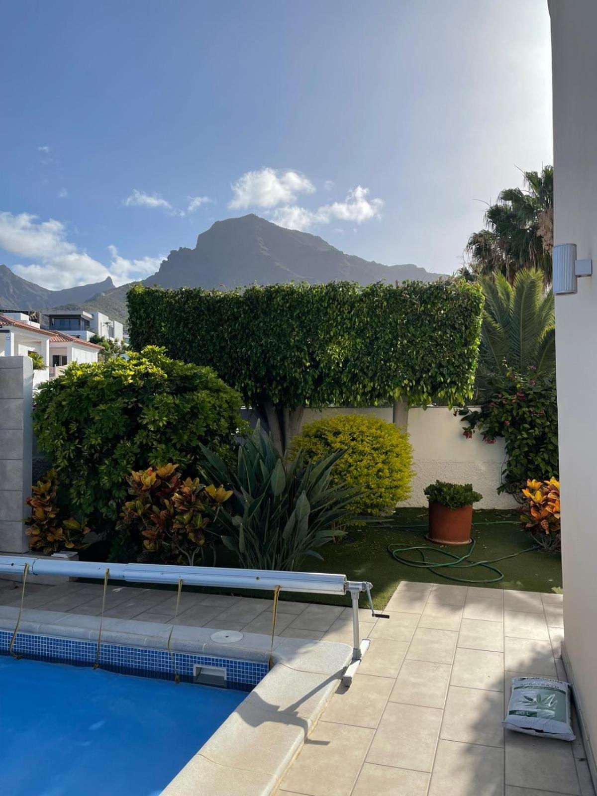 Villa Parque Del Conde, Ocean View アデヘ エクステリア 写真