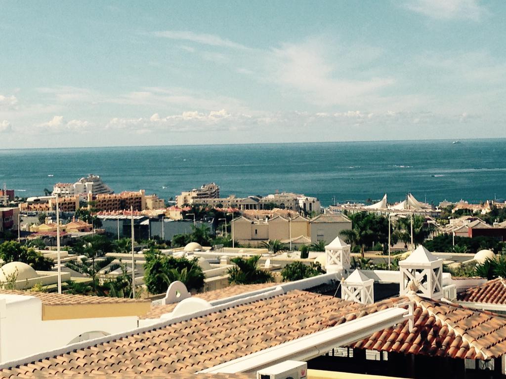 Villa Parque Del Conde, Ocean View アデヘ 部屋 写真