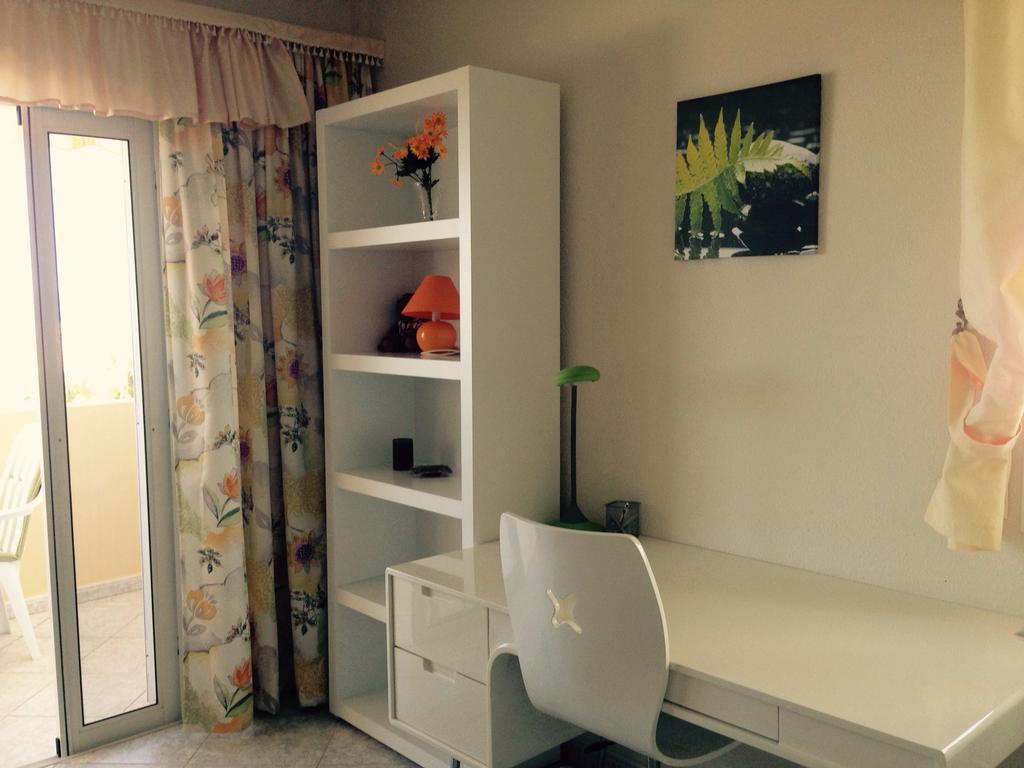 Villa Parque Del Conde, Ocean View アデヘ エクステリア 写真